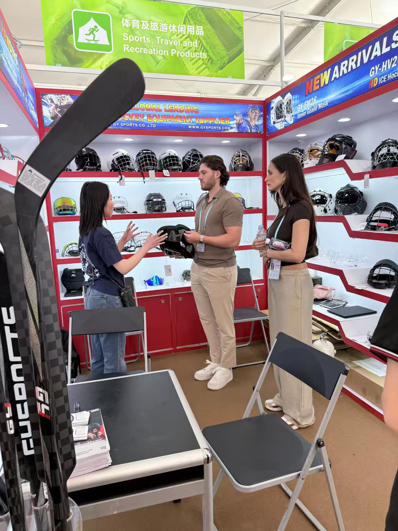 La 139a Fiera di Canton si è conclusa con successo: GYHockey ottiene un riconoscimento globale per l'attrezzatura protettiva per hockey su ghiaccio